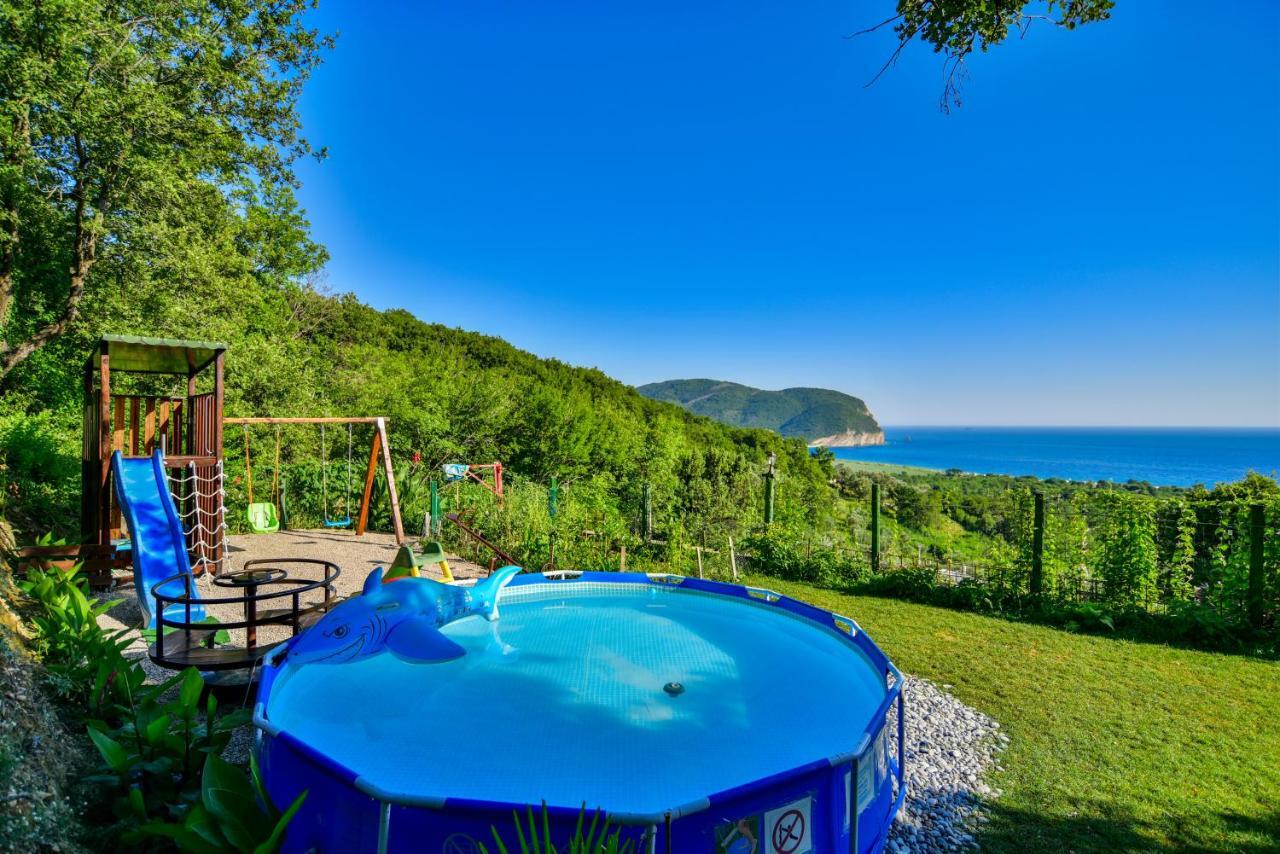 Pataki Studios Petrovac Dış mekan fotoğraf