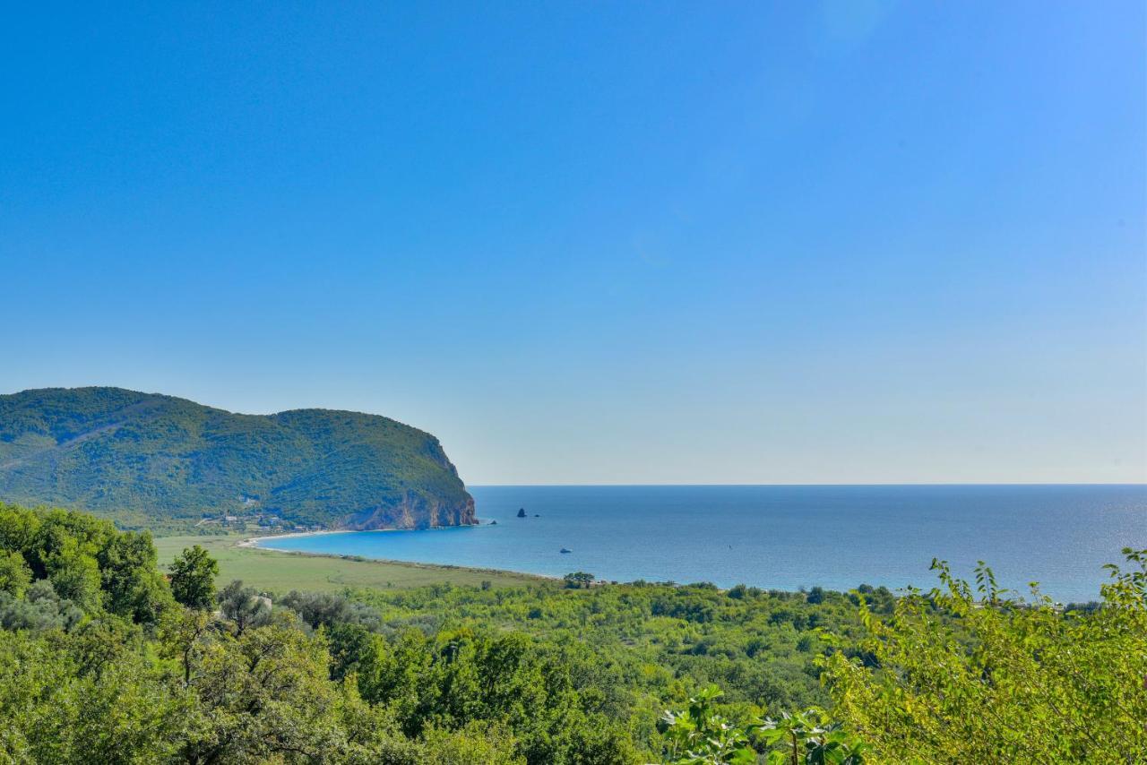 Pataki Studios Petrovac Dış mekan fotoğraf