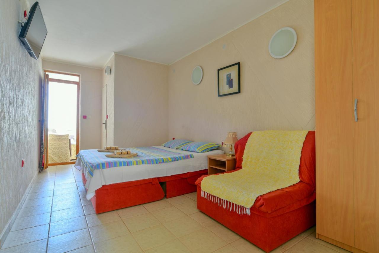 Pataki Studios Petrovac Dış mekan fotoğraf